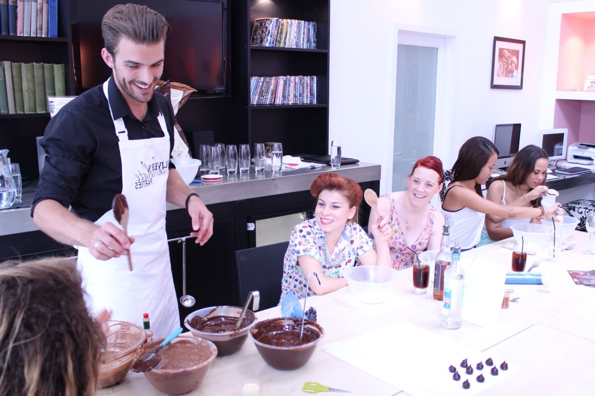 Chocolate making class