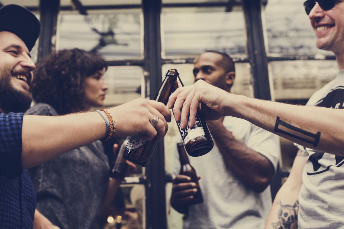 A group enjoying some beers