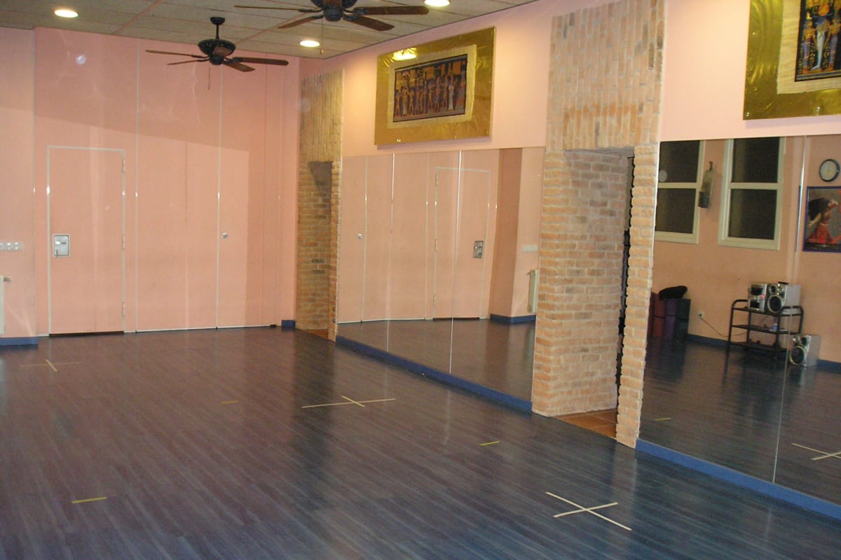 El Karnak Academia de Danza dance room