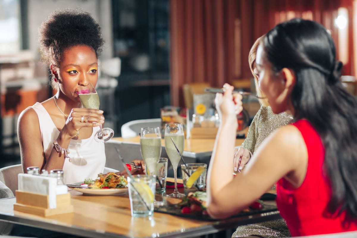 friends enjoying brunch and bubbly