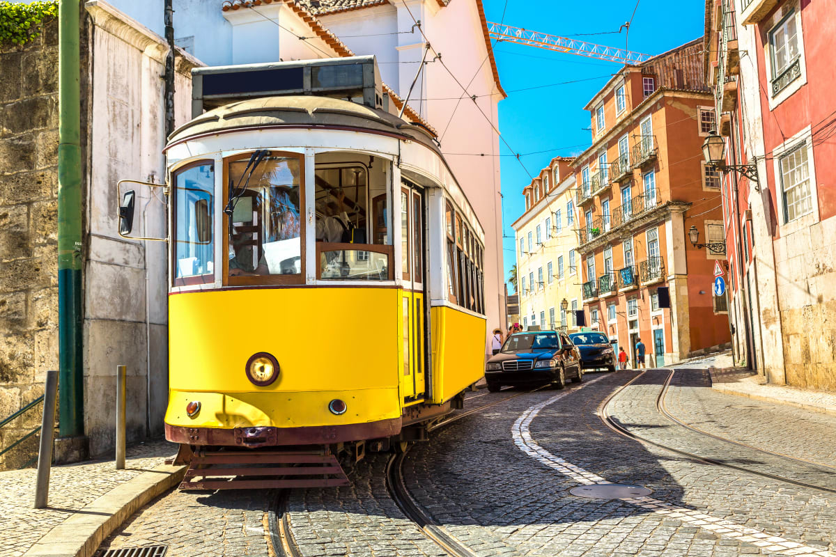 lison tram