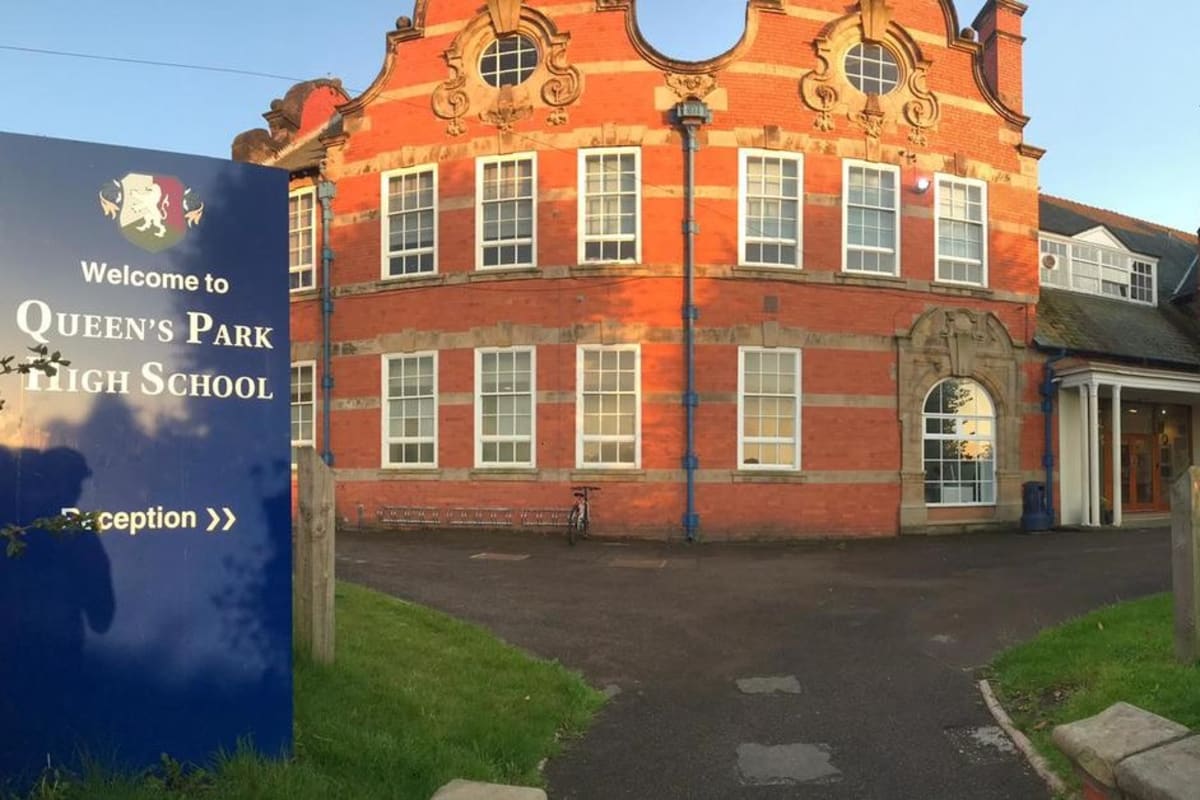 Queen's Park School