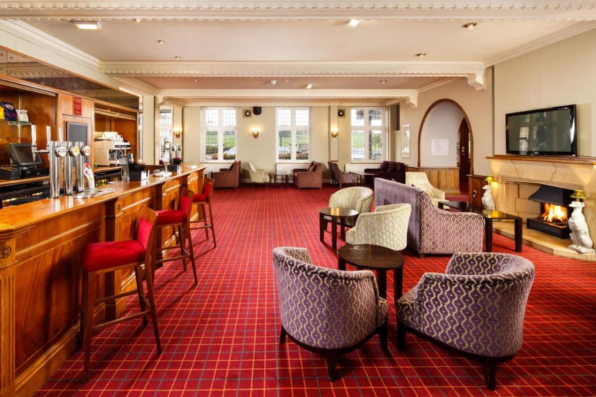 Mercure Leeds Parkway Hotel