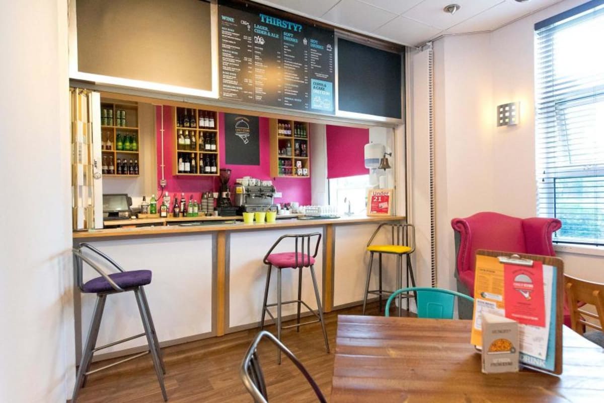 YHA London Thameside
