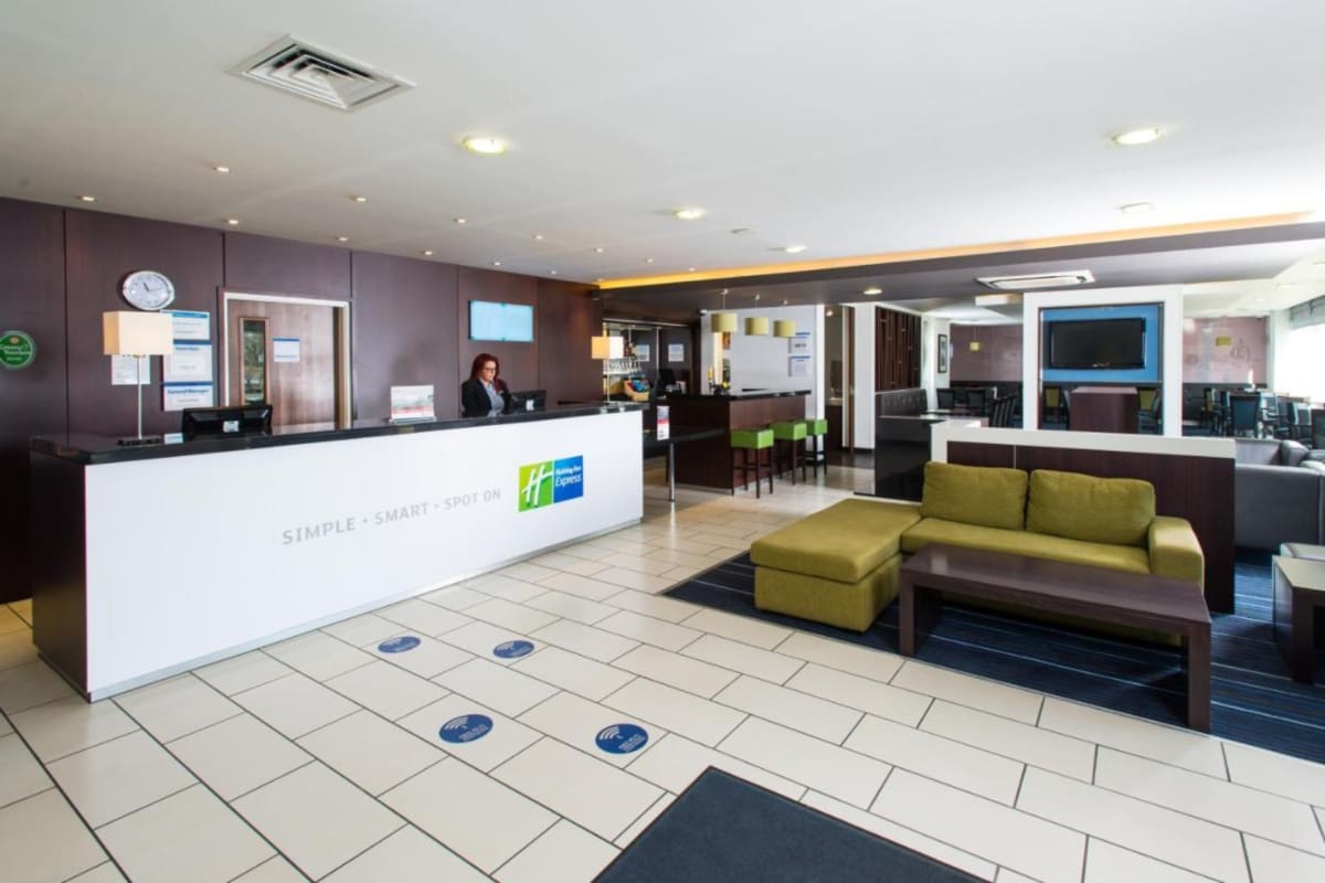 Express by Holiday Inn Cambridge Duxford
