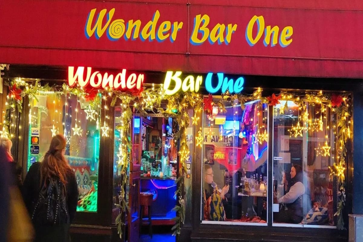 Wonder Bar One - Amsterdam