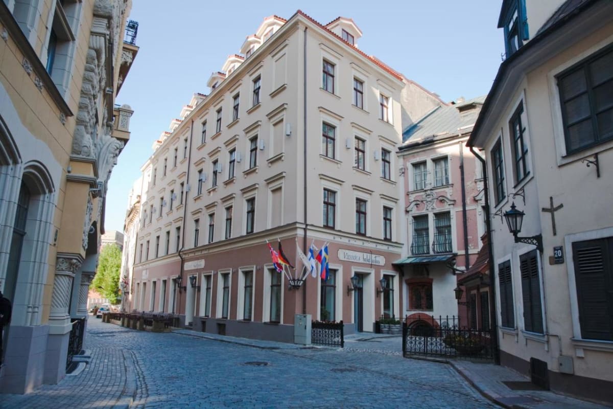 Hotel Justus - Outside