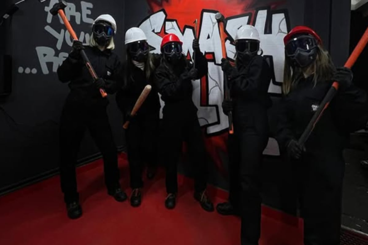 Rage Room - Hen
