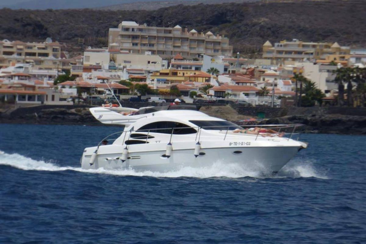 Poker Yacht 1