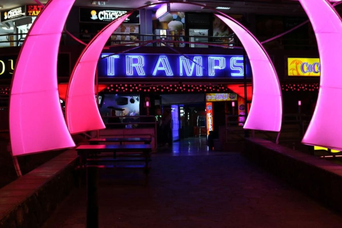 Tramps - Entry