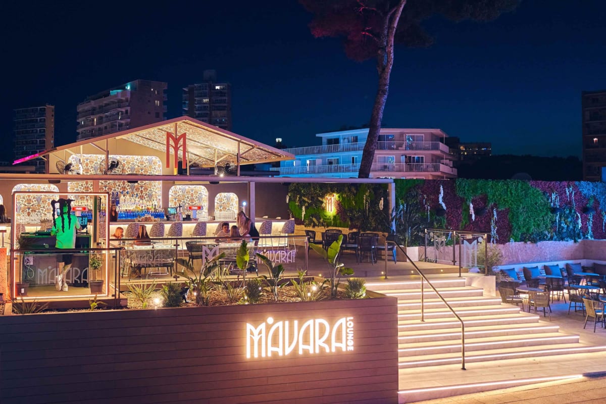 Mavara Lounge & Bar