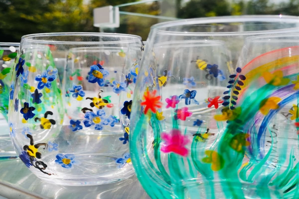 GLASS PAINTING
