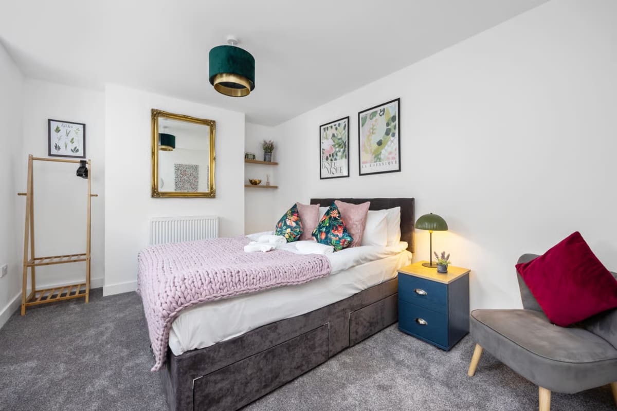 Queen Mile Apartments