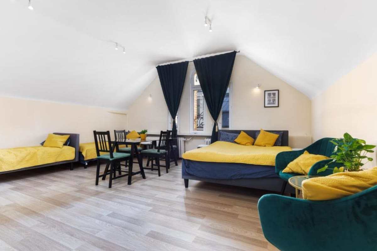 Moon Hostel Warszawa - Quad