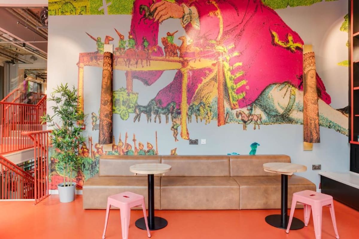 Clink i Lár - Lobby