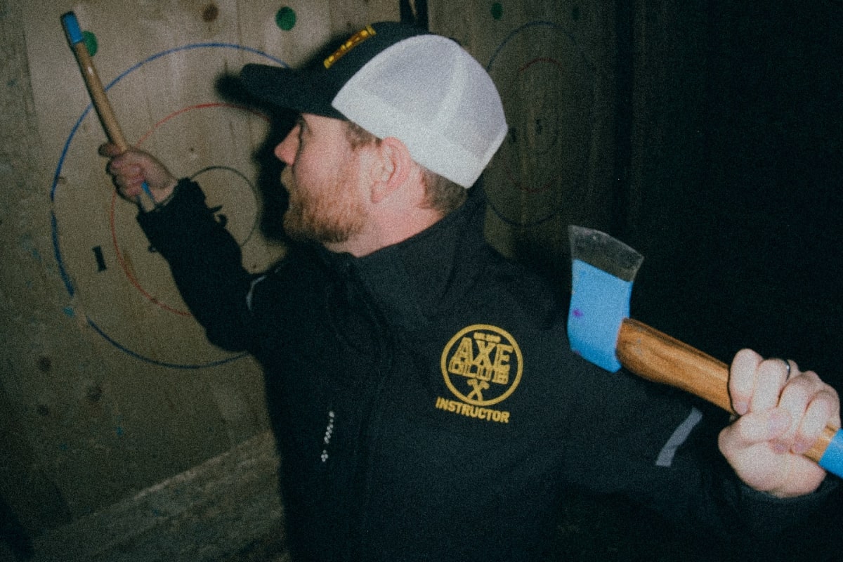 axe club