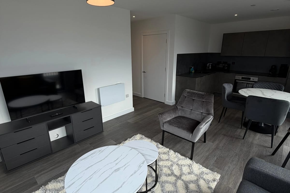 Berkeley Square Apartments