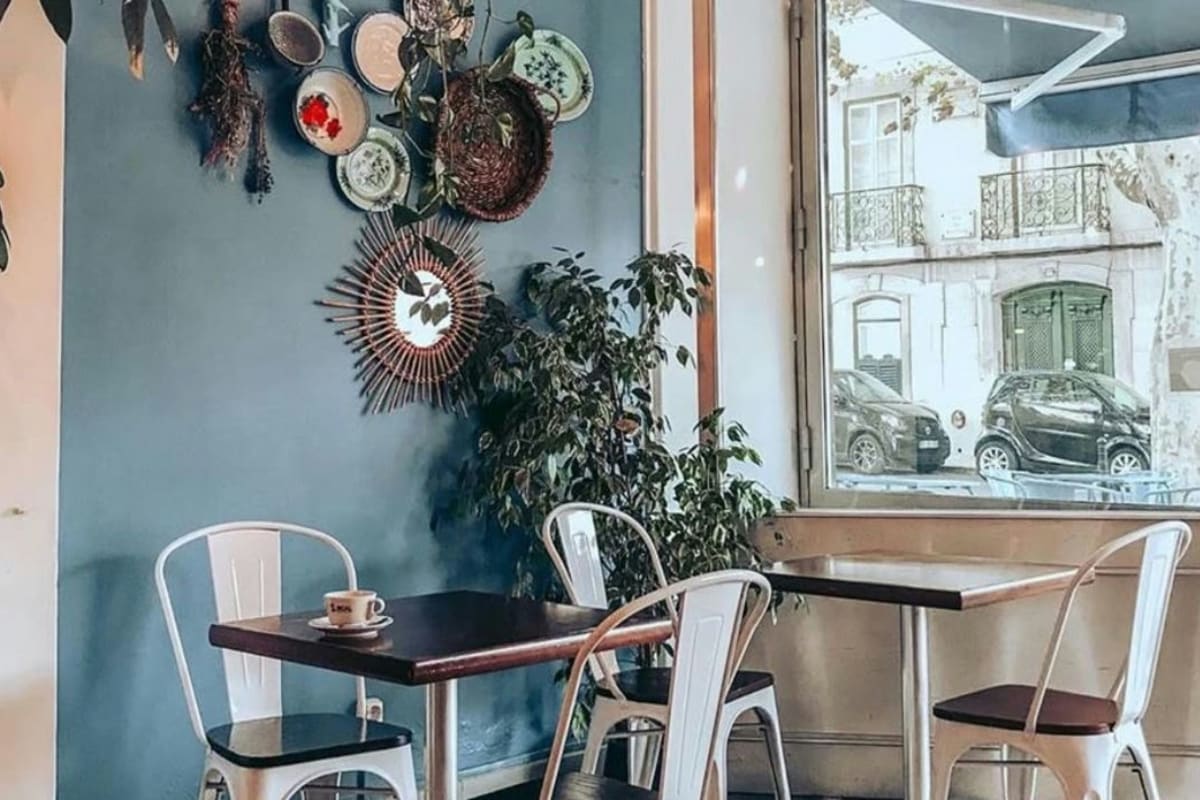 Cafe Tease - 1
