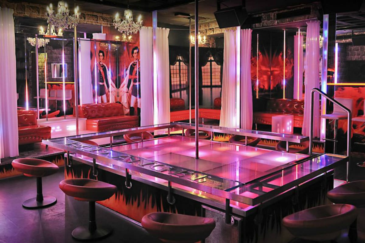 Bad Angel - Germany - interior of club