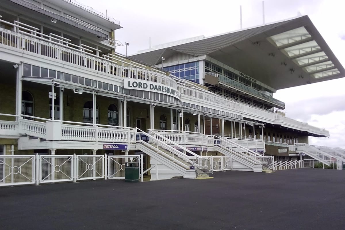 Aintree Racecourse - Liverpool 2