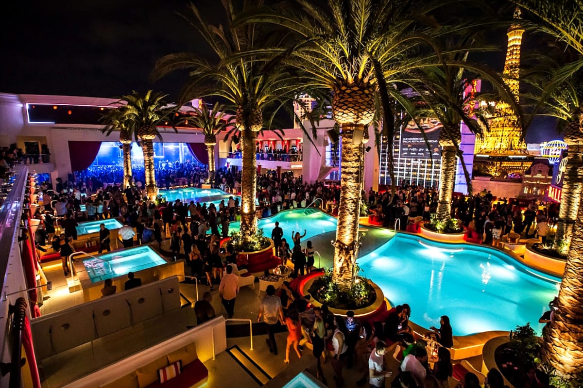 Drais Nightclub -  beach party las vegas.jpg