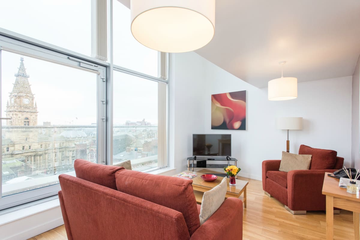 PREMIER SUITES Liverpool 1 Bedroom Penthouse with View of Liverpool City