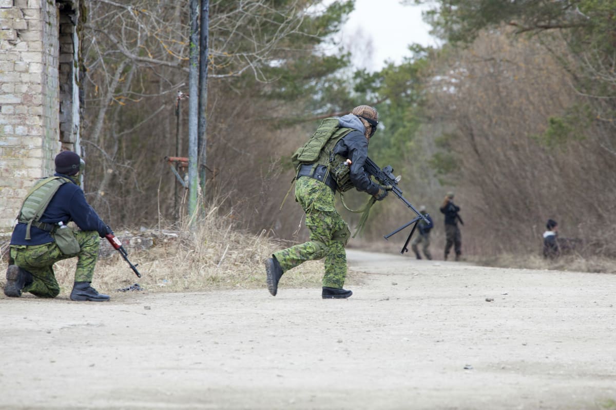 Airsoft combat game