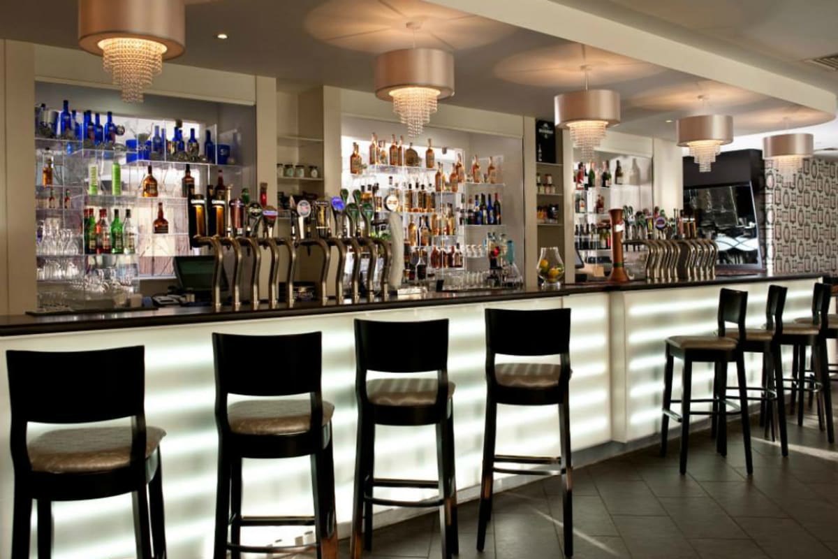 Hilton Garden Inn Dublin - bar