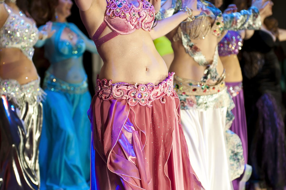 Dance Classes Belly Dancing Hen