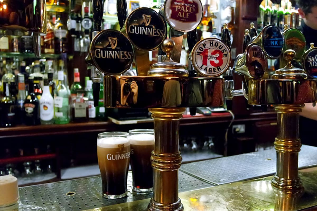 Best pub crawl in Dublin