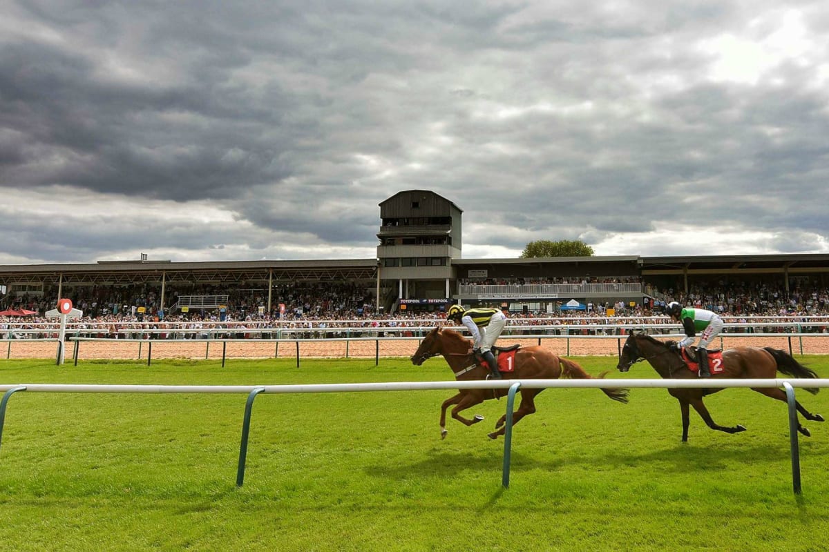 Southwell Racecourse - racecourse