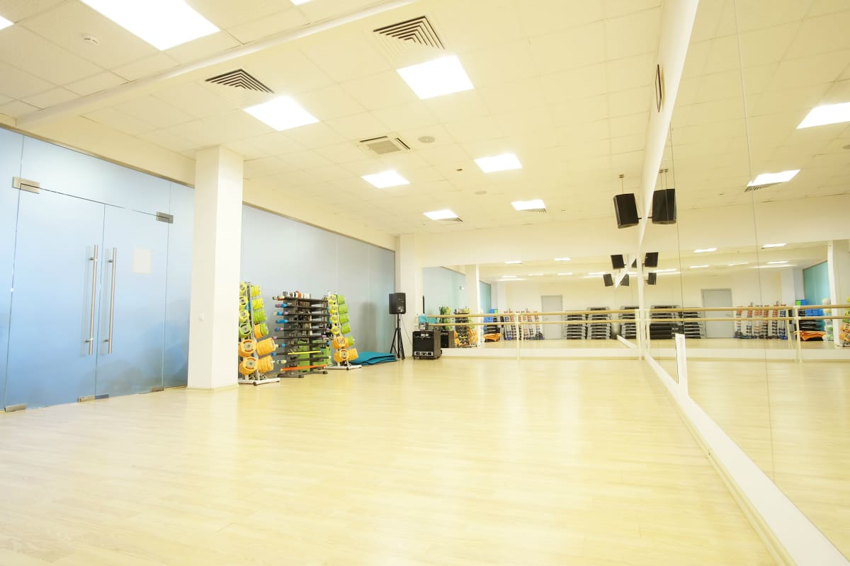 Generic sports hall.jpg