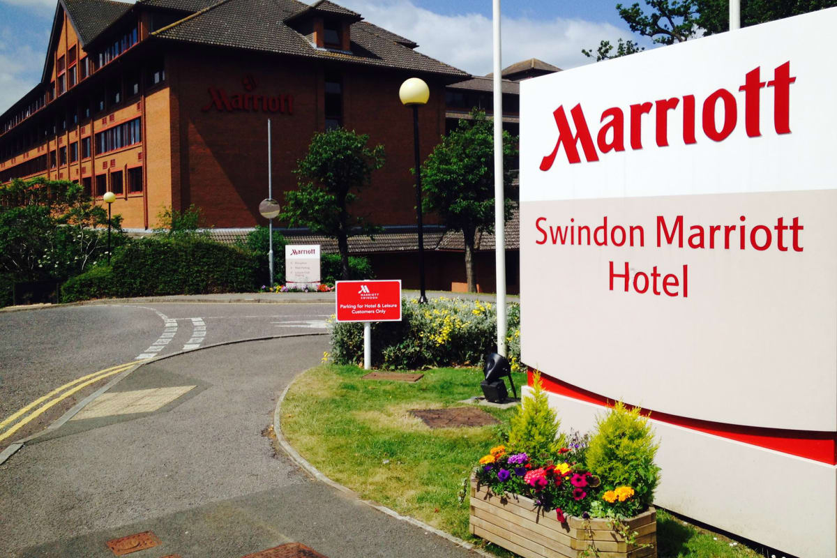 Marriott swindon - exterior