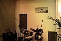 Coverstar Experiences Liverpool - Drum kits.jpg