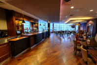 Jurys Inn Aberdeen - Bar.JPG