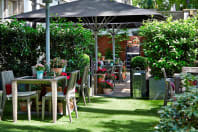 The Royal Horseguards - Outdoor garden area