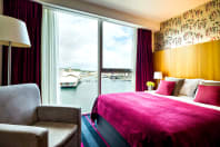 Apex City Quay Hotel and Spa - Bedroom