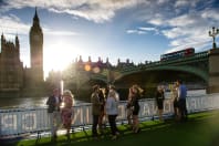 Bateaux London group drinking