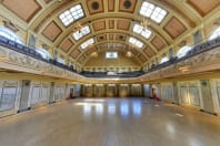 shoreditch towen hall - interior