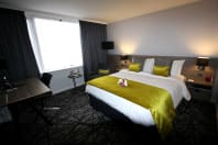 Crowne Plaza Liverpool - Bedroom