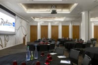 Radisson Blu - Cardiff - function room