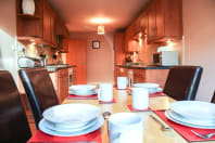 Playhouse Apartments kitchen and facilities