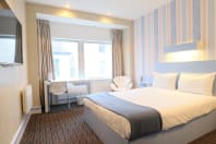 Citrus Hotel Cheltenham double room