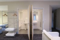 Citrus Hotel Cheltenham double room bathroom facilities