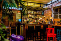Le Scandale cocktail bar