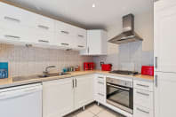 Brighton Getaways Limited Central Big House kitchen