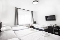 Hotel 7 Days multi room
