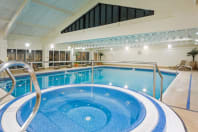 Holiday Inn Cambridge Pool