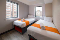 EasyHotel Glasgow Twin Room