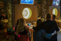 Oche - Playing 1
